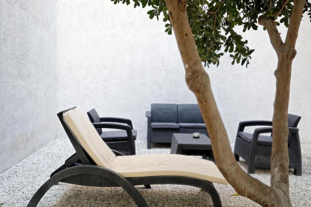 Poseidon Residence Atene Esterno foto